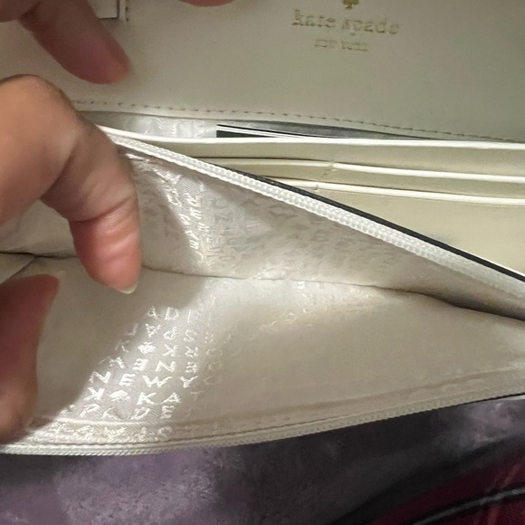 Kate Spade Wallet with Chain Strap - Picture 6 of 6